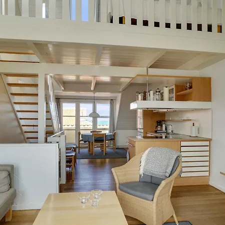 Unique With Panoramic View Apartment *